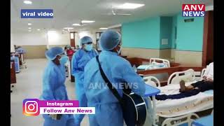 अहमदाबाद : डॉक्टरों ने मरीज़ों को सुनाया गाना, मरीजों के चेहरे पर आई मुस्कान!