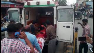 खंडवा-  पार्वती बाई धर्मशाला के पास स्थित मोबाइल दुकान पर हुई घटना का video |  khandwa crime news