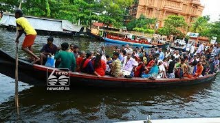 Kerala flood chenganoor