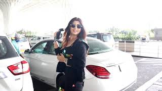 Akanksha Puri Spotted At Mumbai International Airport