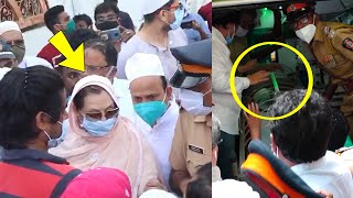 Dilip Sahab Wife Saira Banu came to see Dilip Kumar's body for the last time ???? Emotional moment