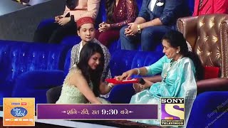 Arunita Ne Khilaya Asha Bhosle Ko Haath Se Banaya Hua Sheera | Indian Idol 11