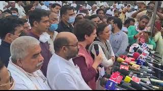 Smt. Priyanka Gandhi addresses media in Lucknow