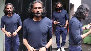 Sunil Shetty Anna Looking Super Fit even at 60 Age ???? giving tough competition to young stars