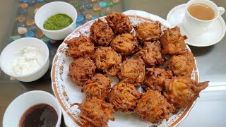 Onion Bonda | Tea Kadai Bonda | Vengaya Bonda Recipe in Hindi | South Indian Street Food