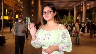 Rashami Desai Spotted At Airport Arrival In Mumbai
