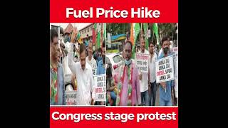 Fuel Price Hike- Congress stage protest at Mapusa