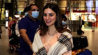 Shraddha Arya FIRST Time After Marriage Spotted At Mumbai Airport Arrival