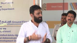 kodali nani | రాజకీయ అవసరాల కోసం భార్యను రోడ్డు మీదకు తేవడం అన్యాయం | s media
