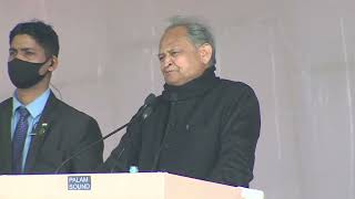 Shri Ashok Gehlot addresses the 'Mehangai Hatao Maha Rally' in Jaipur, Rajasthan