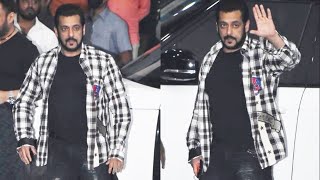 Salman Khan Spotted At Airport, Left For Jaipur To Attend Politician Praful Patel's Son Wedding