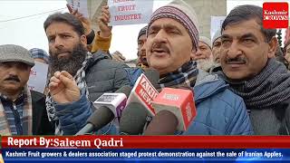 Kashmir Fruit growers & dealers association staged protest demonstration against Iranian Apples.