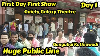 Gangubai Kathiawadi Huge Public Line For First Day First Show In Mumbai