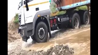 Truck drivers that can crossed river