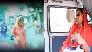 2 Saal Se Car Mein Guzar Rahi Hai Zindagi | Dhekiye Khatoon Ne Police Ko Kya Kaha | SACH NEWS |