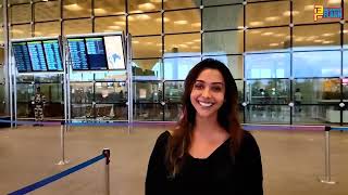 Anupriya Goenka Spotted At Mumbai Airport Travelling To Delhi - Mere Desh Ki Dharti Film Promotion
