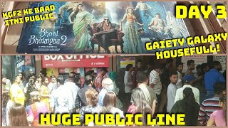 Bhool Bhulaiyaa 2 Movie Huge Public Line Day 3 At Gaiety Galaxy Theatre In Mumbai