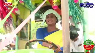 YS Sharmila Drives Tractor | YS Sharmila Padayatra | YS Sharmila Tractor Driving | Top Telugu TV