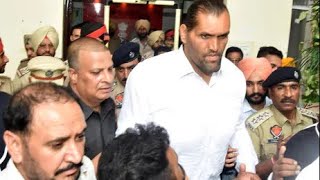 Punjab News : Wwe wrestler great khali in police station ????toll plaza panga ||Tv24 news punjab ||