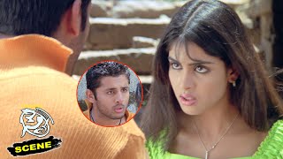 SS Rajamouli Sye Kannada Movie Scenes | Genelia Shouts at Nithin for Betting Her