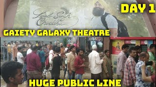 Laal Singh Chaddha Movie Huge Public Line Day 1 At Gaiety Galaxy Theatre In Mumbai