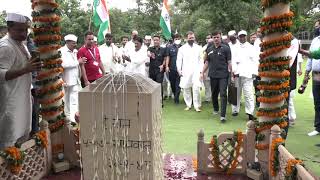 Shri Rahul Gandhi and senior leaders of the Congress party take part in the Azadi Gaurav Yatra