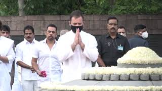 Shri Rahul Gandhi and Smt. Priyanka Gandhi pays homage to former PM Rajiv Gandhi at Vir Bhumi