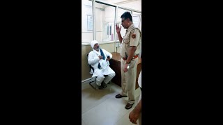 गाजीपुर बॉर्डर से किसान नेता राकेश टिकैत गिरफ्तार, पुलिस ने थाने में बैठाया