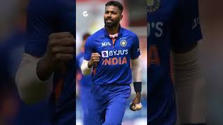 Name the fast bowlers that will make it to the final India's squad for the 2022 T20I World Cup.