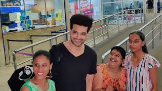 Karan Kundrra Spotted At Mumbai Airport Travelling To Delhi With GF Tejasswi Prakash