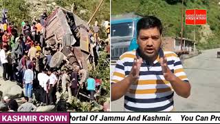 Breaking News Many casualties  reported Mini Bus Accident In Sawjian poonch