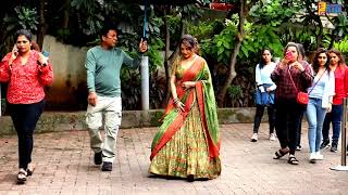 Madhuri Dixit & Maniesh Paul At Jhalak Dikhla Jaa 10 Set