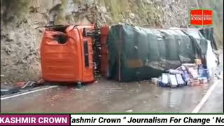 Non-local Driving Apple Laden Truck Dies After Hit By Heavy Shooting Stone Along Mughal Road