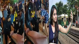 Ladkiyon Ne Road Par Ki Fight Aur Tamasha | Train Hadse Mein Ladkiyon Ki Maut | SACH NEWS |