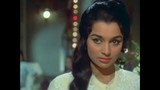 ‘Pyaar Deewana Hota Hai’ 70s Hit Girl Asha Parekh at IFFI
