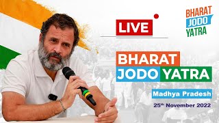 LIVE: Madhya Pradesh leg of the #BharatJodoYatra resumes from Bhanbharad, Khargone.