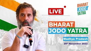 LIVE: #BharatJodoYatra resumes from Sanwer, Madhya Pradesh.