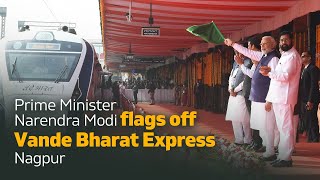 Prime Minister Narendra Modi flags off Vande Bharat Express,  Nagpur l PMO