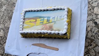 Selfiee Special Cake Designed For Akshay Kumar Film By Veer Akkians Mumbai