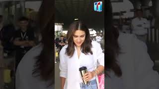 Actress Sara Ali Khan Latest Visuals at Airport..|#saraalikhan #toptelugutv #ytshorts #shorts