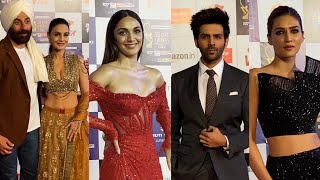 Kiara Advani, Kartik Aaryan, Kriti Sanon, Sunny Deol & Ameesha Patel At Zee Cine Awards 2023