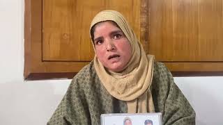 Sopore widow demands SRO,Begging On Streets