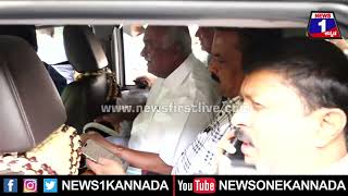 ಇಕ್ಕಟ್ಟಿದ್ರೂ Siddaramaiah ಜೊತೆ ಕಾರಲ್ಲಿ ಹೊರಟ Adagur H Vishwanath | News 1 Kannada | Mysuru