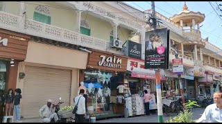 आर्य समाज की दुकान बेचने पर गेट के बाहर धरना