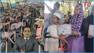Fajar Ki Namaz Padhne Wale Masoom Bacho Ko Cycle Gift Diya Gaya | Ayesha Foundation @SachNews |