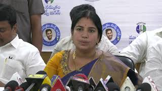 Mayor of Vijayawada | సీఎంగా జగన్మోహన్ రెడ్డి లేకుంటే రాష్ట్రం మొత్తం ఆకలి చావులు ఉండేవి | s media