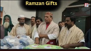 KCR Ramzan Gifts Ko Awaam Mein Takseem Kiya BRS Leaders Ne | @SachNews