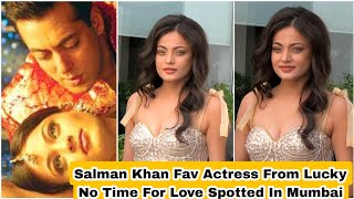 Salman Khan Favourite Actress From Lucky No Time For Love Sneha Ullal Spotted In Mumbai