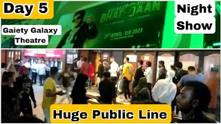 Kisi Ka Bhai Kisi Ki Jaan Movie Huge Public Line Day 5 Night Show At Gaiety Galaxy Theatre In Mumbai
