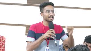B.Tech Student ఆవేదన పొట్ట చేతపట్టుకునే కాదు... పుస్తకం చేతపట్టుకొని వలస వెళ్తున్నాం....#pawankalyan